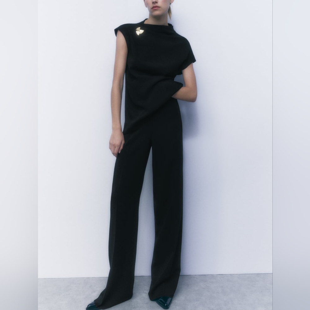 ZARA LIMITED EDITION GOLD BUTTON DRAPED TOP